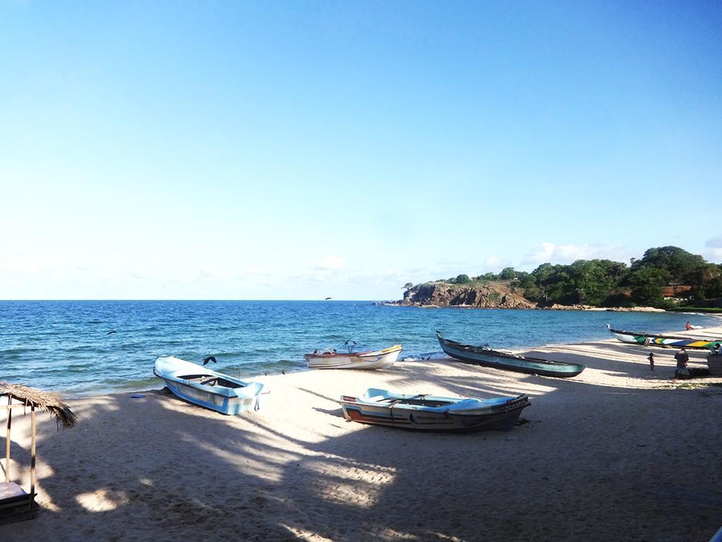 Dutch Bay Beach Cottages Trincomalee Extérieur photo